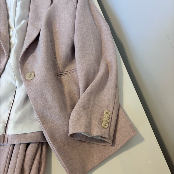 Pink H&M Suit - Picture 4 of 10